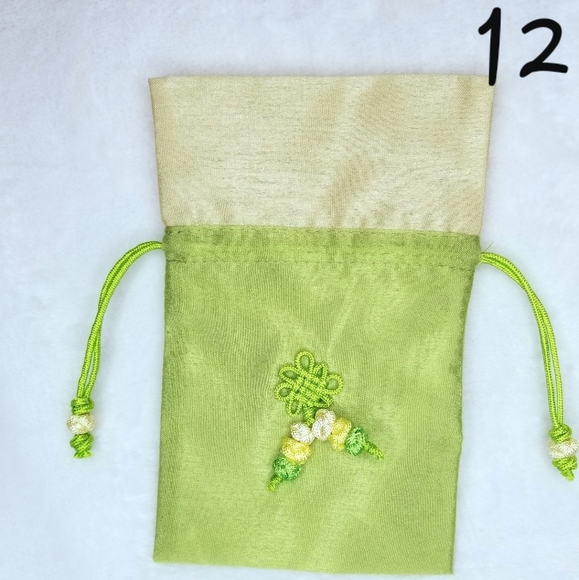 4 for $20 Handmade Korean Style Mini Pouch - Picture 5 of 8